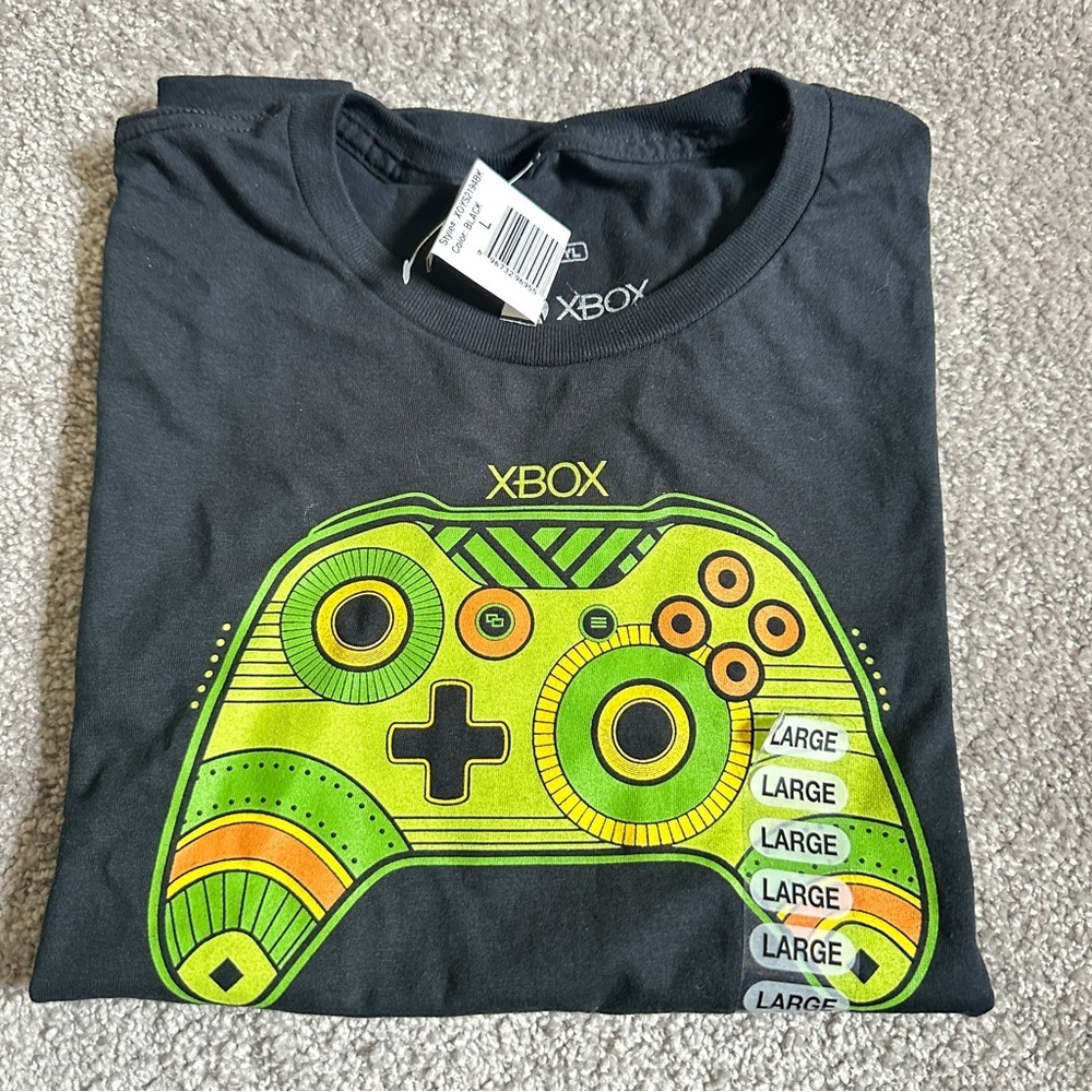NWT XBOX Graphic Boy’s T-Shirt Size Large